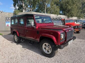 Land Rover Defender 110 SUV 2.5 TD5 County Station Wagon MWB