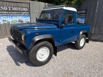 Land Rover Defender 90 Pickup 2.5 TD5 2dr
