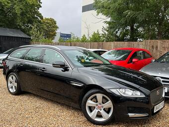 Jaguar XF Estate 2.0i Portfolio Sportbrake Auto Euro 6 (s/s) 5dr