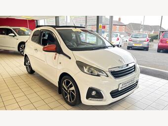 Peugeot 108 Hatchback 1.2 PureTech Roland Garros Top! Euro 6 3dr