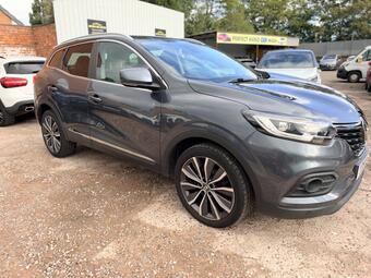 Renault Kadjar SUV 1.3 TCe Iconic Euro 6 (s/s) 5dr