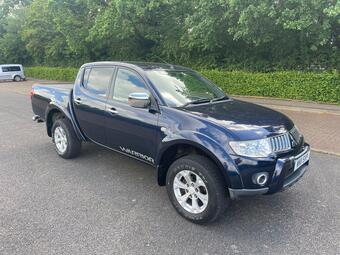 Mitsubishi L200 Pickup 2.5 DI-D Warrior Auto 4WD Euro 4 4dr (LB)