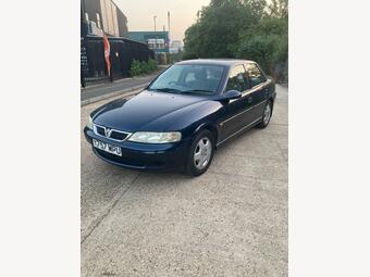 Vauxhall Vectra Saloon 1.8i 16v Club 4dr