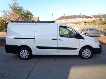 Peugeot Expert Panel Van 1.6 HDi L2 H1 4dr
