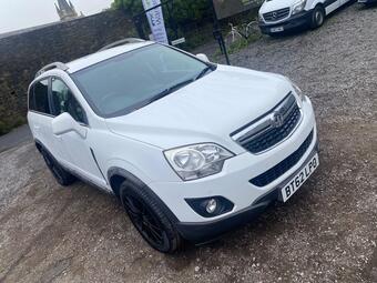 Vauxhall Antara SUV 2.2 CDTi Exclusiv 4WD Euro 5 (s/s) 5dr