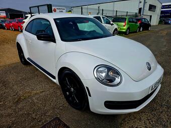 Volkswagen Beetle Hatchback 2.5 DSG