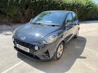 Hyundai i10 Hatchback 1.0 SE Connect Auto Euro 6 (s/s) 5dr