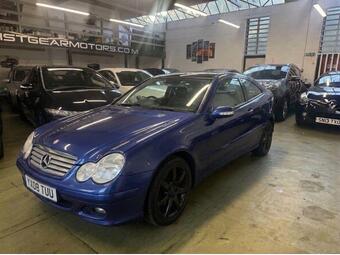 Mercedes-Benz C Class Coupe 2.1 C220 CDI SE 2dr