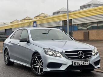 2016 Mercedes-Benz E Class 2.1 E220 BlueTEC AMG Night Edition G-Tronic+ Euro 6 (s/s) 4dr 39 Photos photo