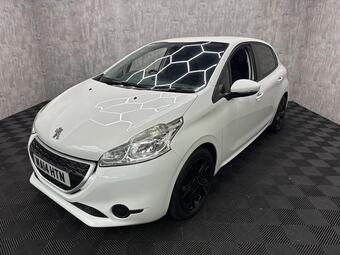 2014 208 1.2 VTI ACCESS EURO 5 5DR 29 PHOTOS PEUGEOT 208 1.2 VTI... photo