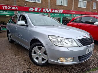 Skoda Octavia Estate 1.6 TDI Elegance Euro 5 5dr