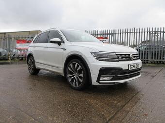 Volkswagen Tiguan SUV 2.0 TDI BlueMotion Tech R-Line DSG 4Motion Euro 6 (s/s) 5dr