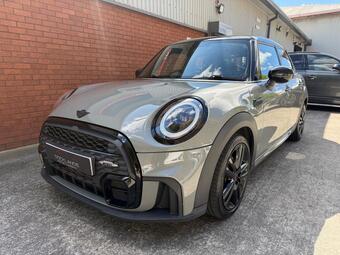 MINI Hatch Hatchback 1.5 Cooper Sport Euro 6 (s/s) 5dr