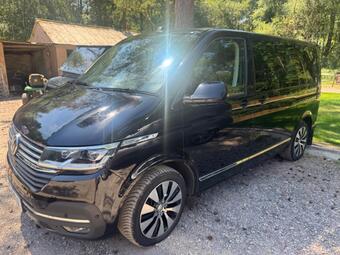 Volkswagen Caravelle MPV 2.0 BiTDI Executive DSG Euro 6 (s/s) 5dr