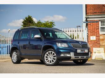 Skoda Yeti SUV 2.0 TDI Elegance Outdoor DSG 4WD Euro 5 5dr