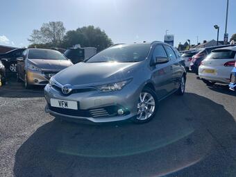 Toyota Auris Estate 1.6 D-4D Business Edition Touring Sports Euro 6 (s/s) 5dr (Safety Sense)