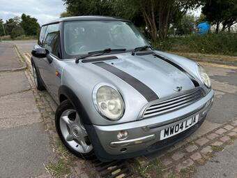 2004 COOPER CVT EURO 3 3DR 52 PHOTOS 1 VIDEO MINI HATCH 1.6 COOPER... photo