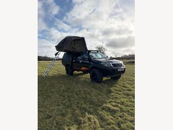 Toyota Hilux Pickup 3.0 D-4D Invincible X 4WD Euro 5 4dr (Style)