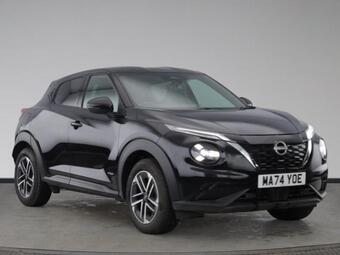 Nissan Juke SUV 1.6 N-Connecta Auto Euro 6 5dr