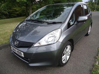 Honda Jazz Hatchback 1.4 i-VTEC ES Plus Euro 5 5dr