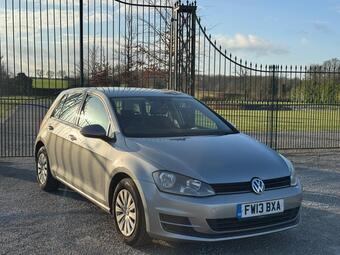 2013 GOLF 1.2 TSI BLUEMOTION TECH S HATCHBACK 5DR PETROL MANUAL EURO 6 S... photo
