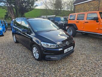 Volkswagen Touran MPV 1.4 TSI BlueMotion Tech SEL MPV 5dr Petrol DSG Euro 6 (s/s) (150 ps)