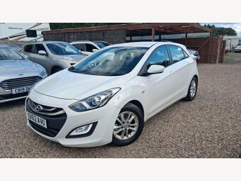 Hyundai i30 Hatchback 1.6 CRDi Blue Drive Active Euro 5 (s/s) 5dr