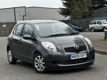 2008 YARIS 1.3 VVT I TR 5DR 20 PHOTOS TOYOTA YARIS 1.3 VVT I... photo