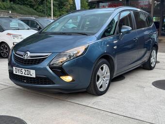 Vauxhall Zafira Tourer MPV 2.0 CDTi Exclusiv Euro 5 5dr