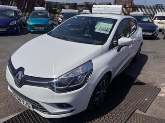 Renault Clio Hatchback 0.9 TCe Play Euro 6 (s/s) 5dr