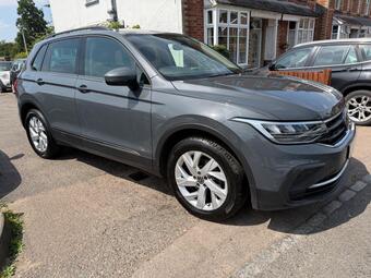 Volkswagen Tiguan SUV 1.5 TSI Life Euro 6 (s/s) 5dr