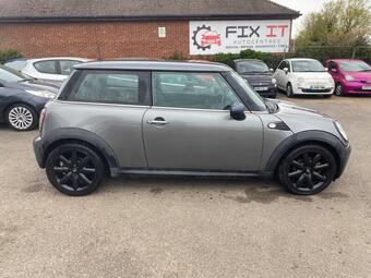 MINI Hatch Hatchback 1.4 One Graphite Euro 4 3dr