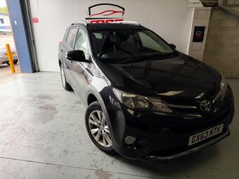 2013 Toyota Rav4 2.2 D-4d Invincible SUV 5dr Diesel Manual 4wd Euro 5 (150 Ps)