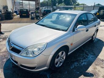 Vauxhall Vectra Hatchback 1.9 CDTi 16v Club 5dr