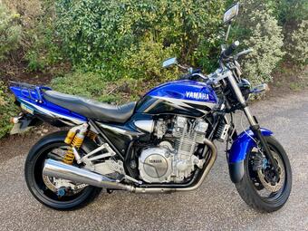 Yamaha XJR1300 Naked 105 HP
