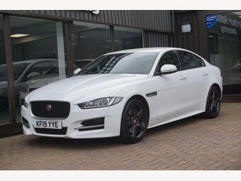 Jaguar XE Saloon 2.0i GPF R-Sport Auto Euro 6 (s/s) 4dr
