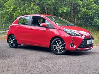 Toyota Yaris Hatchback 1.5 VVT-i Icon Tech Euro 6 5dr