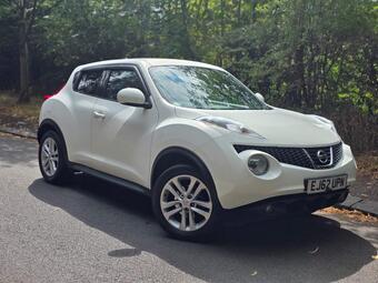 Nissan Juke SUV 1.6 Tekna Euro 5 (s/s) 5dr