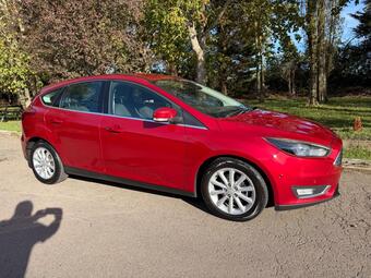 Ford Focus Hatchback 1.0T EcoBoost Titanium Euro 6 (s/s) 5dr