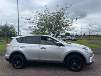 Toyota RAV4 SUV 2.0 D-4D Business Edition Euro 6 (s/s) 5dr