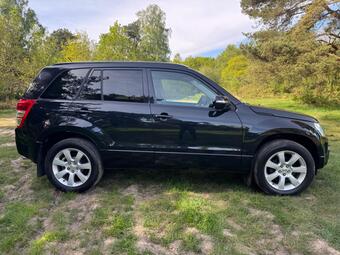 2013 GRAND VITARA 2.4 VVT SZ5 SUV 5DR PETROL MANUAL 4WD EURO 5 169 PS... photo