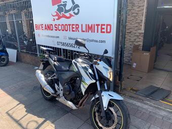 Honda CB500F Naked 500