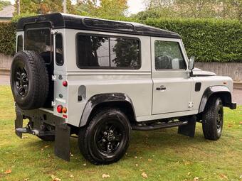 Land Rover Defender 90 SUV 2.4 TDCi County Hard Top SUV 4WD SWB Euro 4 3dr
