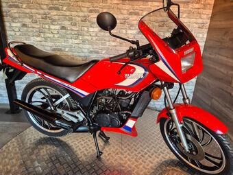 Yamaha RD125LC Sports Tourer 125