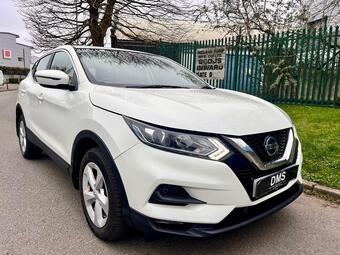 Nissan Qashqai SUV 1.3 DIG-T Acenta Premium Euro 6 (s/s) 5dr