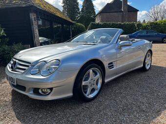 Mercedes-Benz SL Convertible 5.5 SL500 7G-Tronic 2dr
