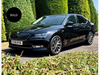 Skoda Superb Hatchback 2.0 TSI Laurin & Klement DSG 4WD Euro 6 (s/s) 5dr