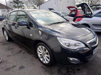 2012 ASTRA 1.6 16V ACTIVE EURO 5 5DR 30 PHOTOS VAUXHALL ASTRA 1.6 16V... photo