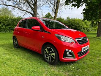 Peugeot 108 Hatchback 1.2 PureTech Allure Euro 6 5dr