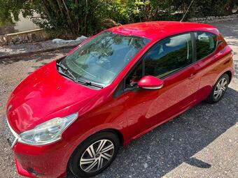 Peugeot 208 Hatchback 1.2 VTi Access+ Euro 5 3dr